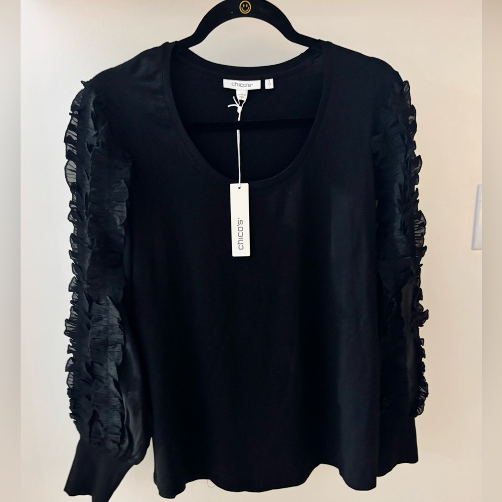 NWT Chicos black top